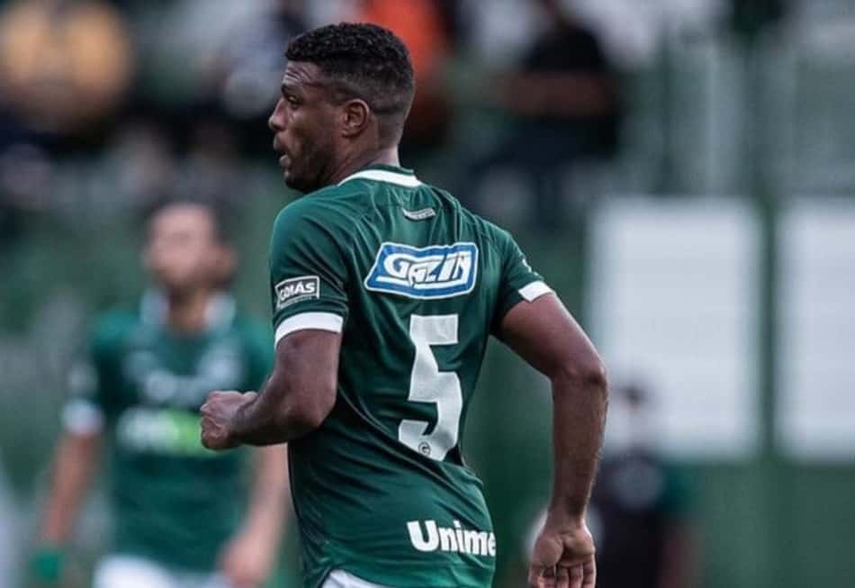 Auremir projeta sequência do Goiás fora de casa no Brasileirão