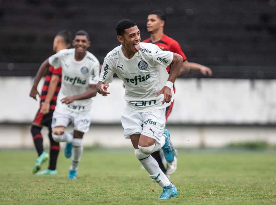 Riquelme Filipe é um dos destaques do Palmeiras Sub-17 em goleada na Copa do Brasil