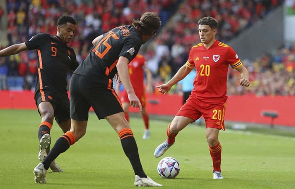 Com emoção no final, Holanda vence País de Gales e segue na ponta do Grupo 4 da Nations
