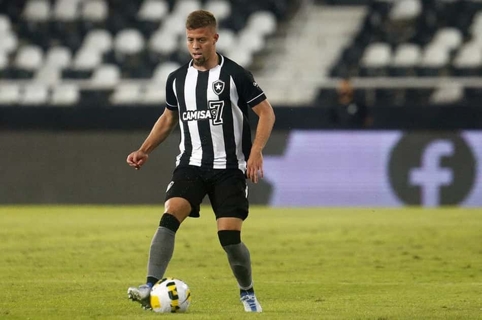Botafogo terá mais desfalques contra RB Bragantino pelo Brasileirão, porém com três retornos importantes
