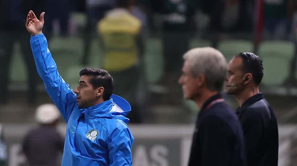 Jornalista da TNT exalta trabalho de Abel Ferreira: 'Essa á a melhor versão do Palmeiras'