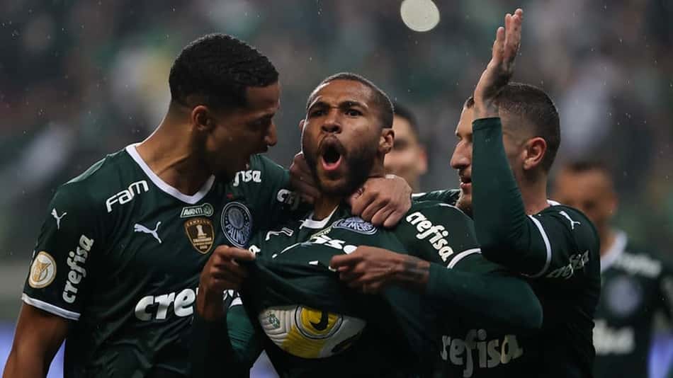Wesley afirma que Palmeiras joga o melhor futebol do país na atualidade: 'Disparadamente'