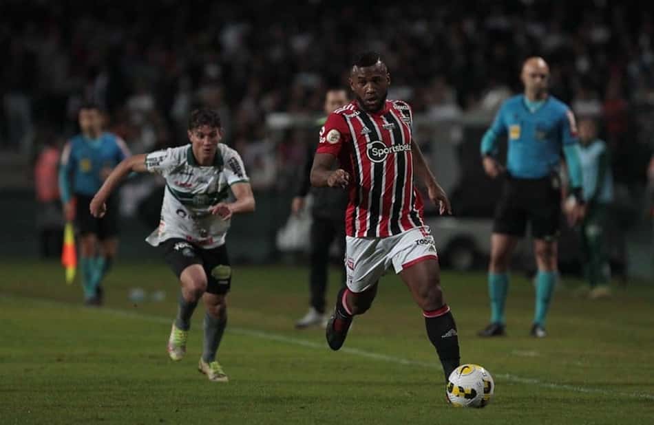Rogério Ceni explica escalação de Luan no São Paulo