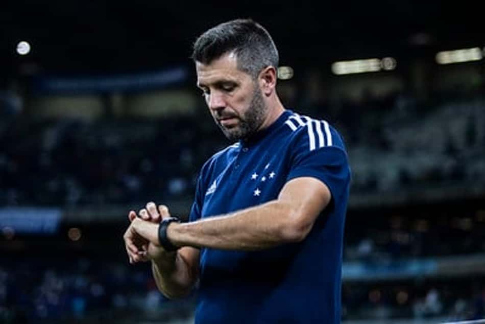Pezzolano diz que Cruzeiro lutaria contra o rebaixamento na Série A
