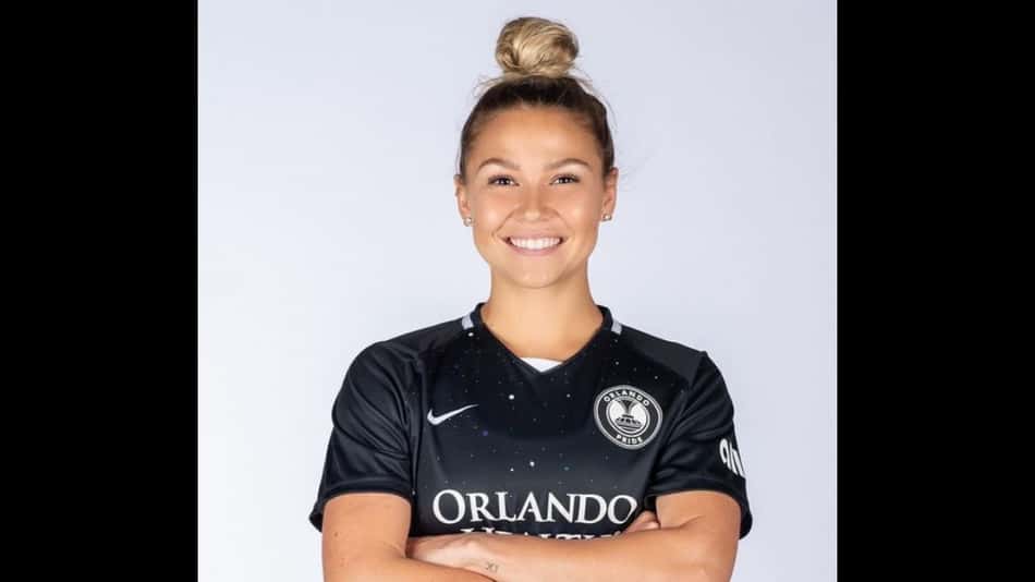 Conheça a zagueira Carrie Lawrence, nova namorada de Marta que joga no Orlando Pride com a brasileira