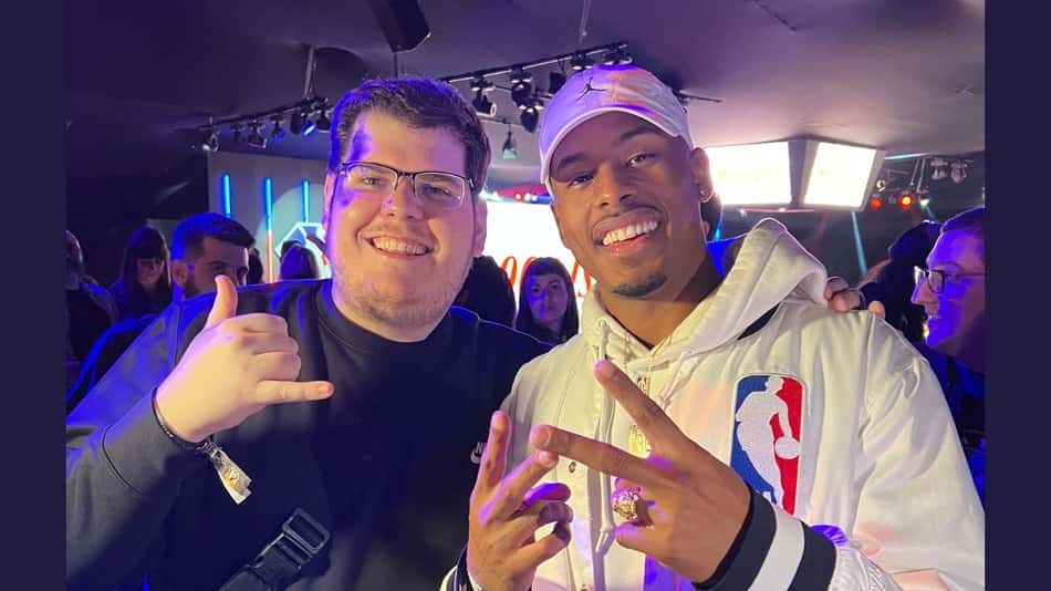 Casimiro e Paulo André se reúnem para acompanhar jogo das finais da NBA