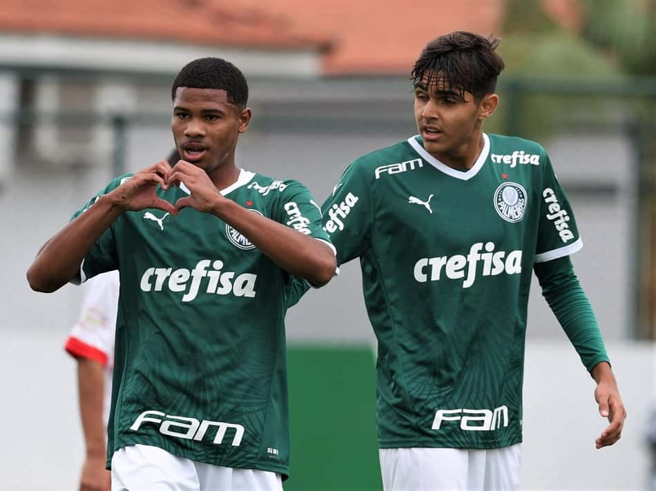 Sub-15 e Sub-17 do Palmeiras aplicam goleadas no Paulista