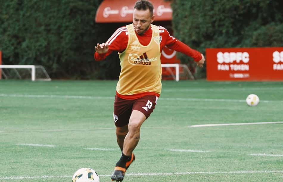 São Paulo encerra preparação para enfrentar o América-MG; veja provável escalação