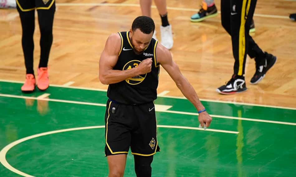 Curry é exaltado após atuação histórica nas finais: "Incrível"