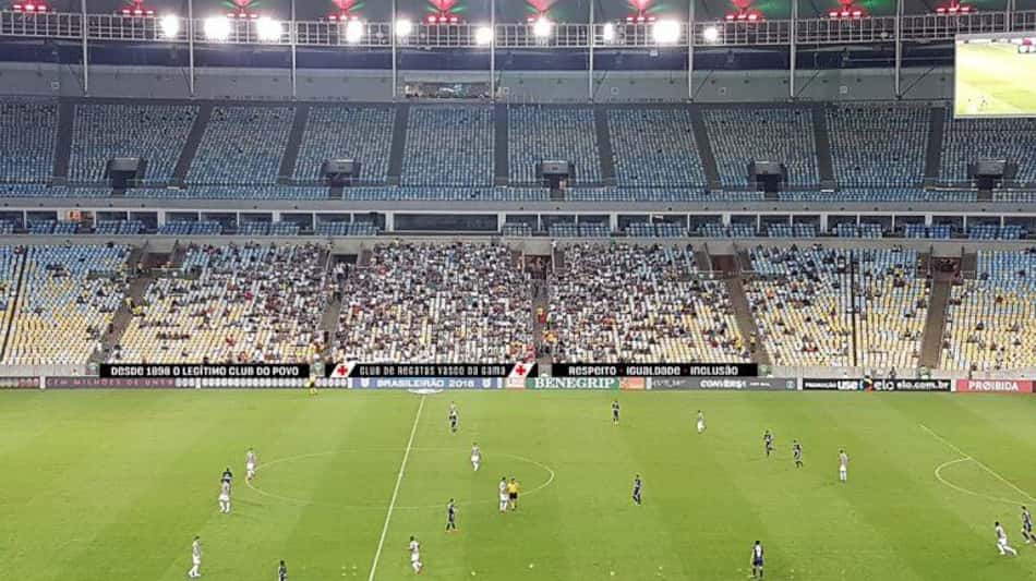 Depois de aluguel, Vasco tem faixas vetadas, perde receita de bares e vê tentativa de afastá-lo do Maracanã