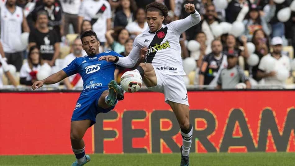Em derrota para o Vasco, ataque do Cruzeiro passa em branco pela primeira vez em dois meses