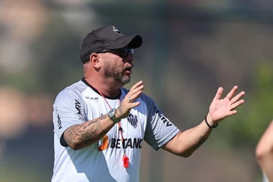 Turco Mohamed fala sobre a queda de rendimento do Atlético-MG nos últimos jogos no Brasileirão