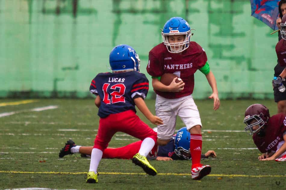 Brasil realiza primeira partida de futebol americano sub-12 da história