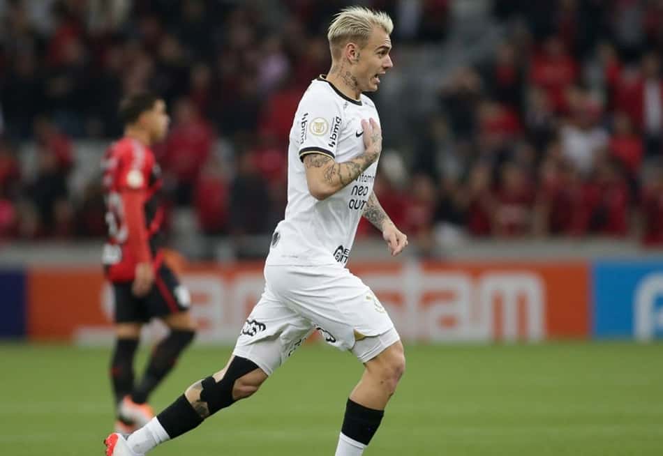 Após quase dois meses de seca, Róger Guedes desencanta pelo Corinthians