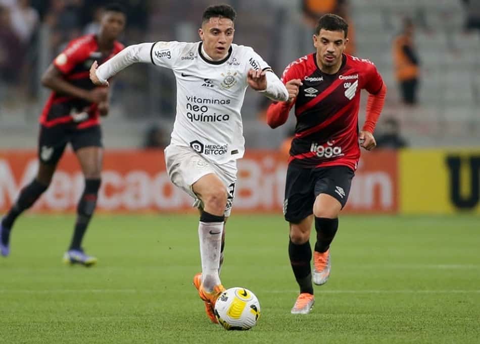 ANÁLISE: Corinthians perde a cabeça e dois valiosos pontos contra o Athletico-PR
