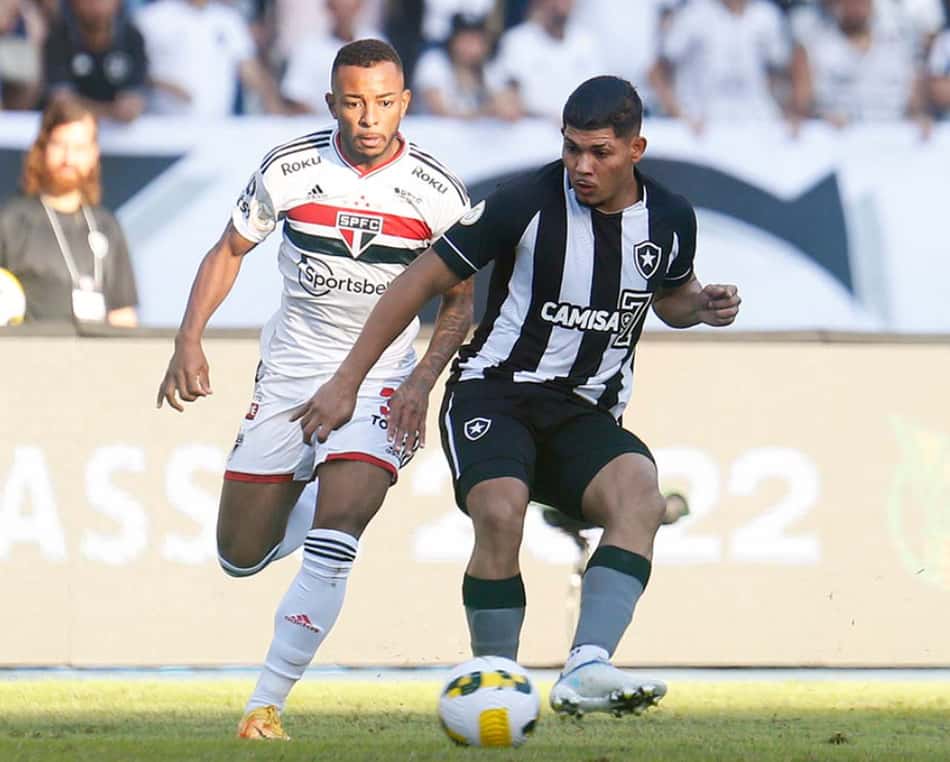 ATUAÇÕES: Patrick se salva em tarde ruim do São Paulo contra o Botafogo