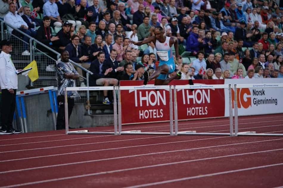 Alison dos Santos vence etapa de Oslo da Diamond League