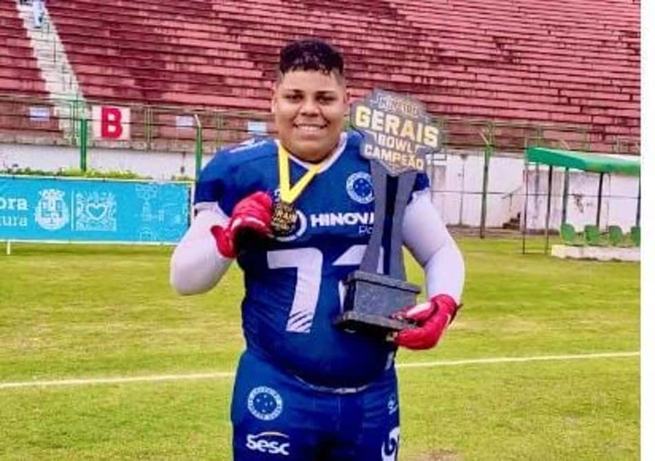 Alaor Júnior, linha ofensiva do Cruzeiro, é recrutado por equipe de futebol americano do Canadá