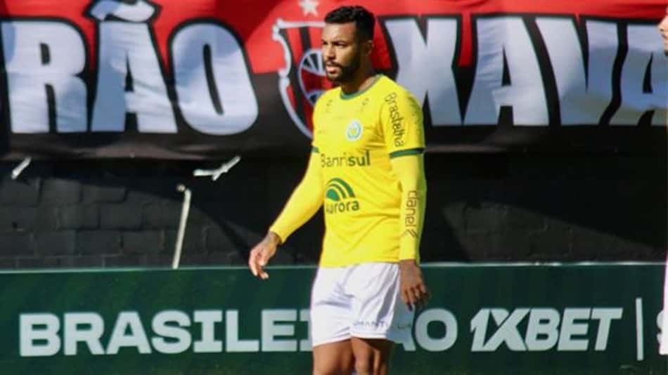 Windson, do Ypiranga, pensa em se aproximar do G4 na Série C