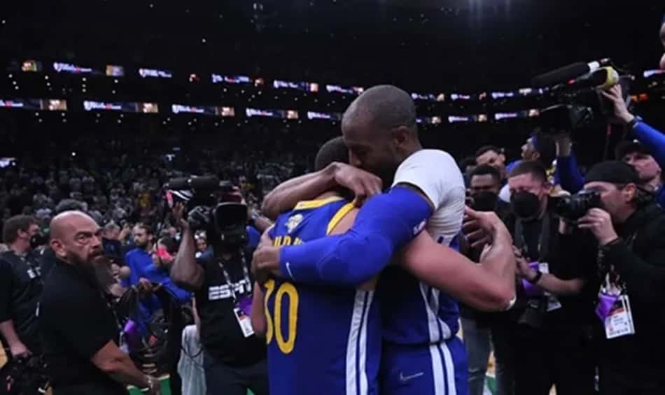 Andre Iguodala: "Stephen Curry se consolidou como o melhor armador de todos os tempos"