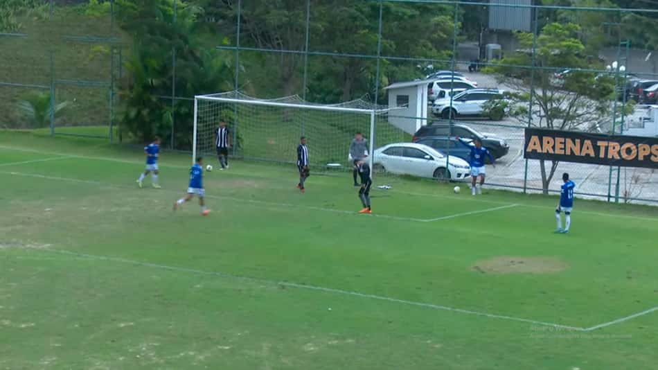 Botafogo não joga bem e perde para o Cruzeiro pelo Brasileiro sub-20