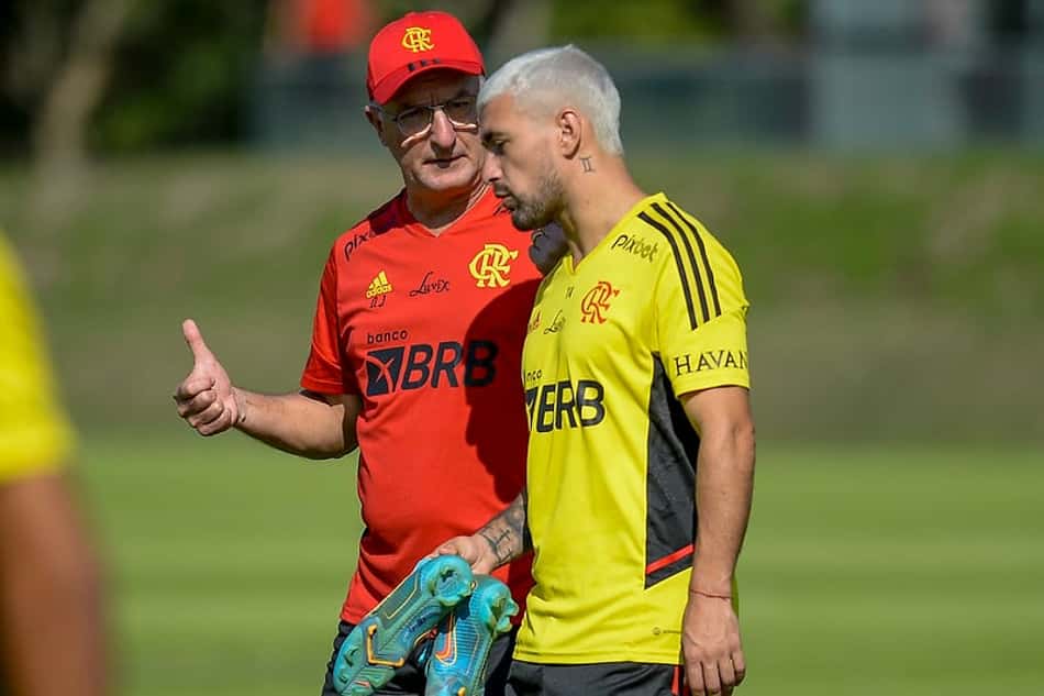 Flamengo: Arrascaeta abre o jogo e se despede de Dorival nas redes sociais