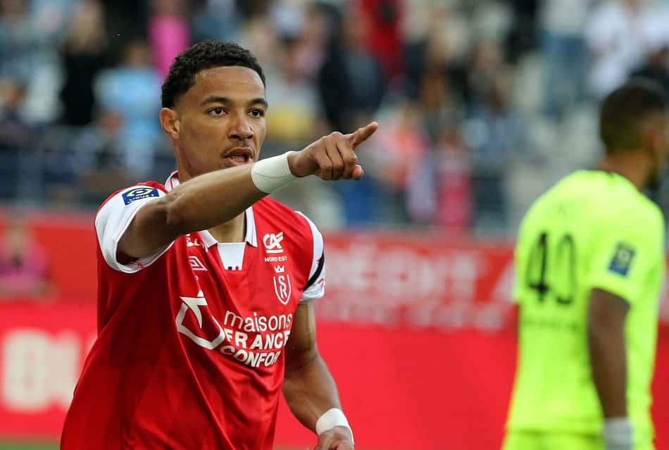 Real Madrid entra na briga por contratação de joia francesa
