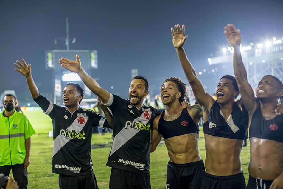 Com gordura na tabela, Vasco ganha confiança para evoluir no ataque