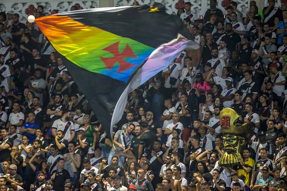 Torcida do Vasco esgota ingressos para jogo contra o Náutico