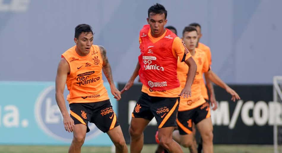 Clássico contra o Santos pode se tornar 'estágio de luxo' para jovens do Corinthians