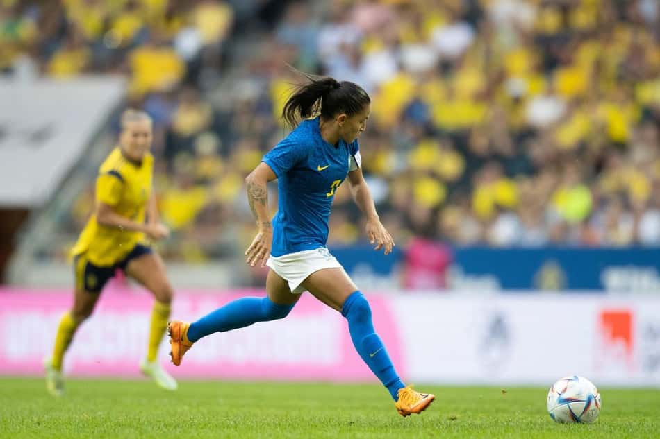 Suécia bate Seleção Brasileira de virada em amistoso antes da Copa América Feminina