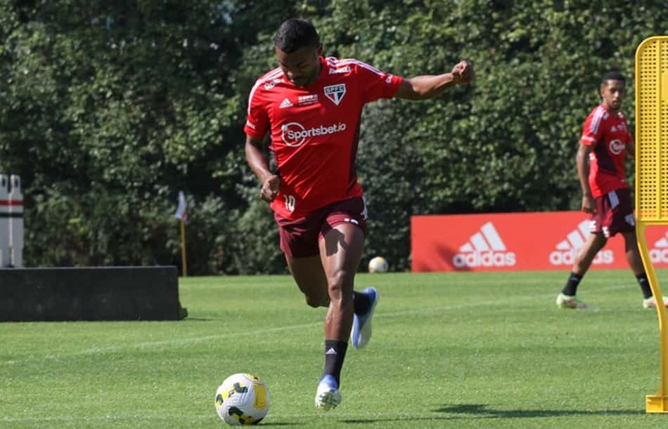 Com Nikão e Talles Costa, São Paulo se reapresenta e foca em Copa Sul-Americana