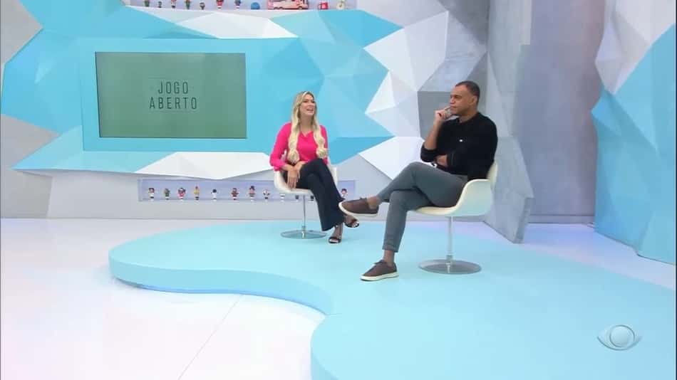 Denilson exalta torcida do Atlético-MG e projeta jogo de volta da Libertadores: 'Emelec vai sofrer'