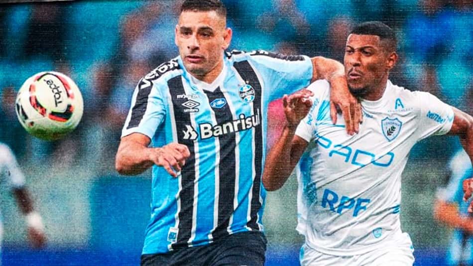 Grêmio abre vantagem confortável no G-4 da Série B