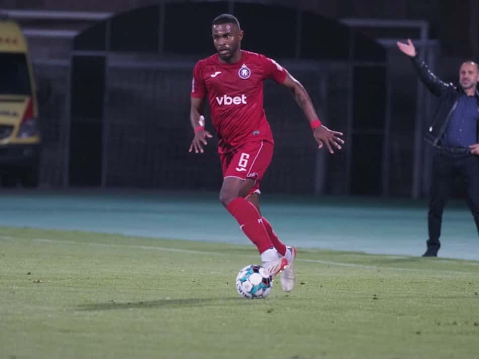 Com o Pyunik, da Armênia, Juninho foca em primeira Champions League da carreira: 'Muito especial'