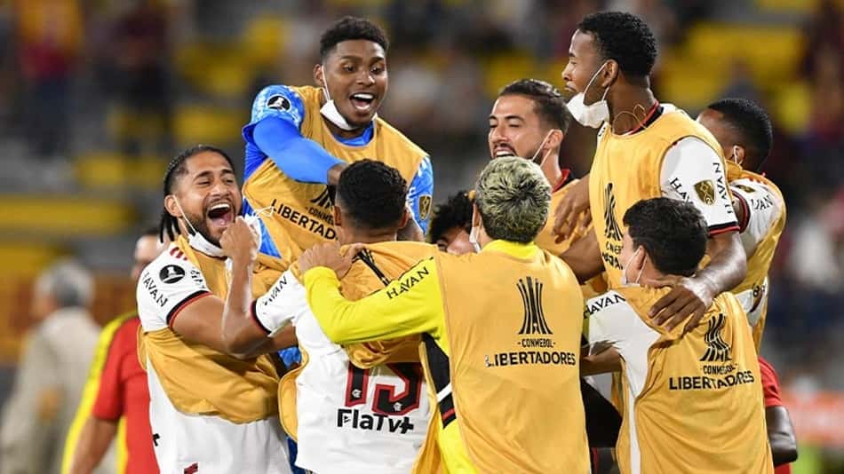 Auxiliar do Flamengo rasga elogios a Andreas após vitória na Libertadores: 'Entendimento de jogo fantástico'