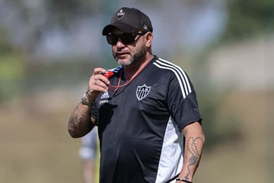 Ainda sem Zaracho, Atlético-MG viaja para encarar o Juventude