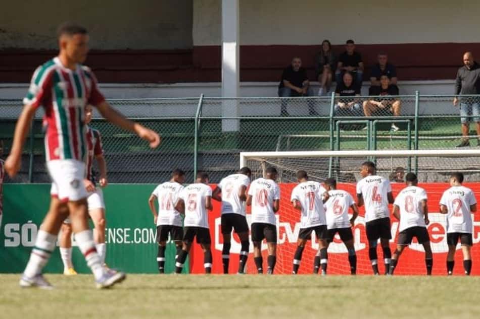 Sub-17: Rayan brilha, Vasco vence o Fluminense e sai na frente na decisão da Copa Rio