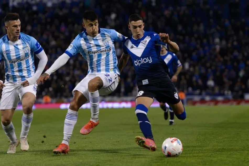 Argentinos poupam para Libertadores e tropeçam em nacional