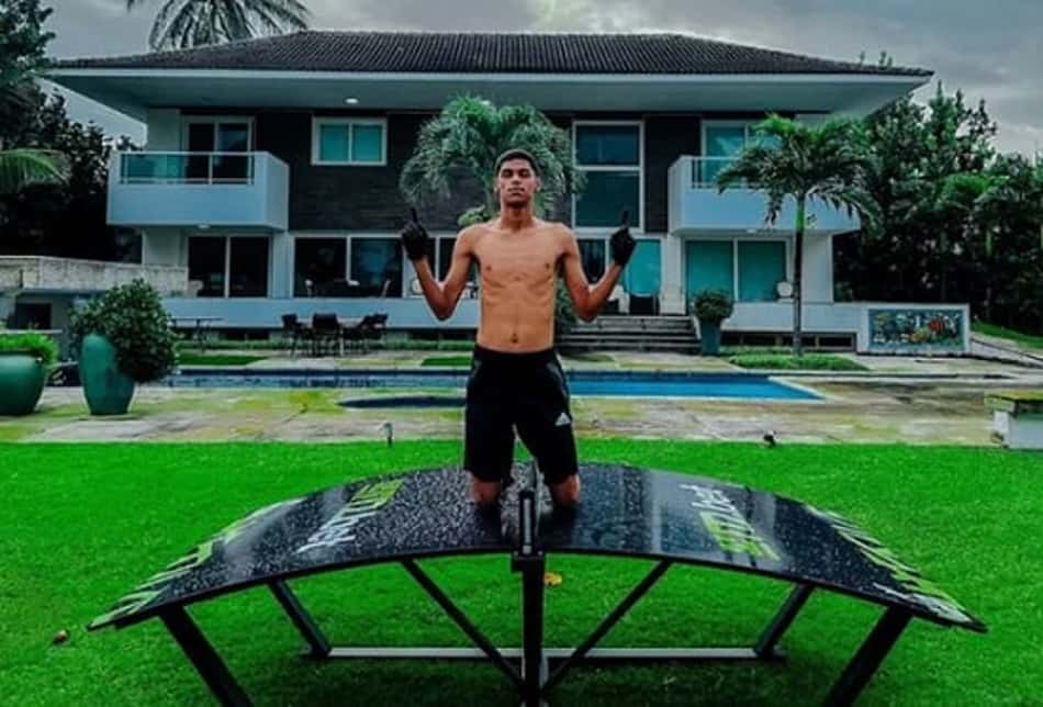 Conheça região e saiba valor da nova mansão do Luva de Pedreiro em Pernambuco