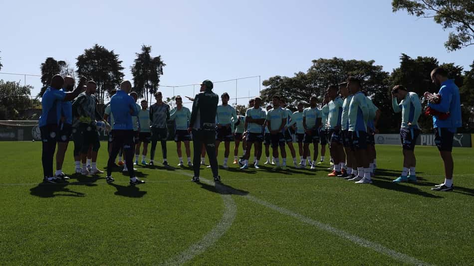 Veron não treina, e Palmeiras finaliza preparação para encarar o Cerro Porteño