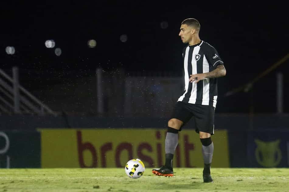 Philipe Sampaio foi a primeira contratação da SAF (Foto: Vítor Silva/Botafogo)