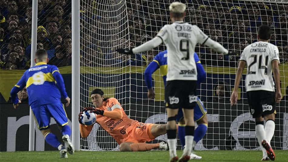 Após eliminação do Boca, jornal da Argentina dispara contra o Corinthians: 'Limitado'