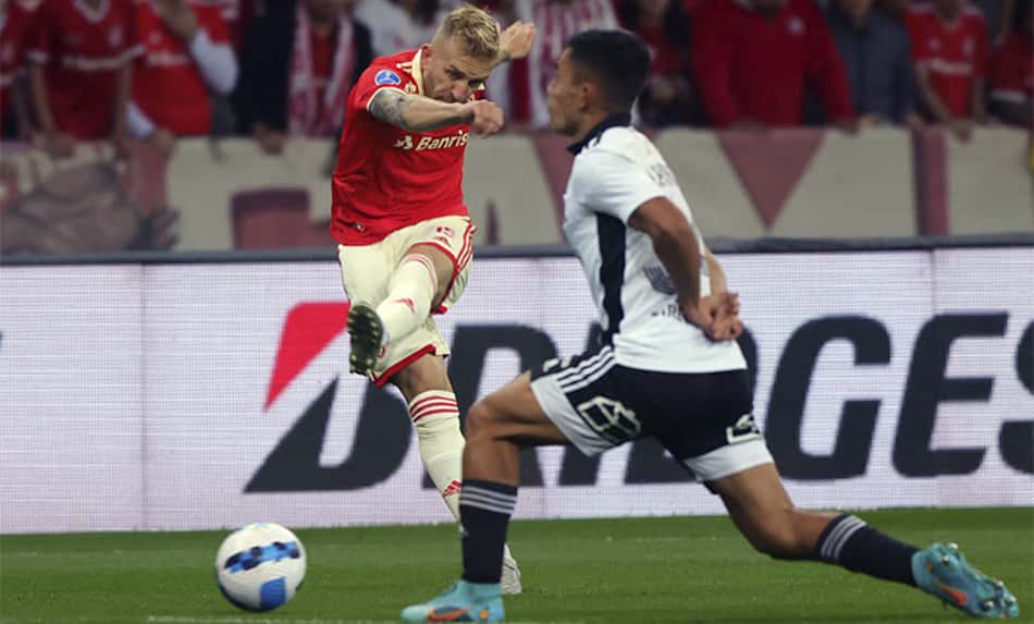 Diante do Melgar, Internacional não quer repetir o filme contra o Colo-Colo