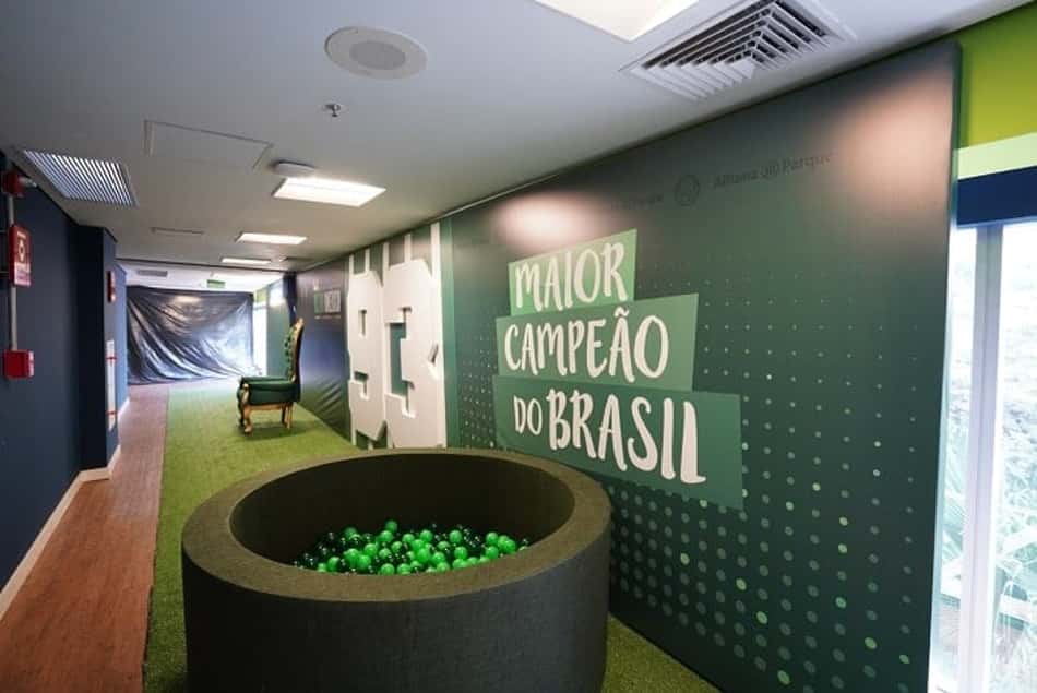 Com cenários dedicados ao Palmeiras, Museu da Selfie chega ao Allianz Parque
