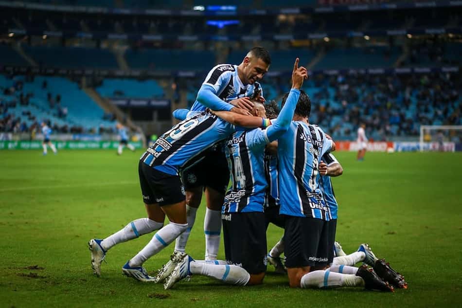 Grêmio alcança a marca de 11 jogos sem perder na temporada