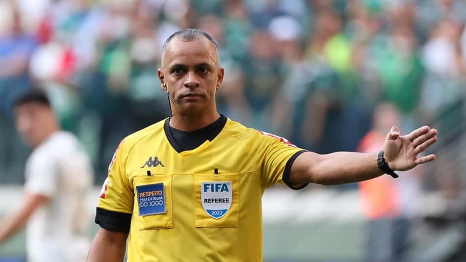CBF confirma arbitragem para Flamengo x São Paulo, pela Copa do Brasil