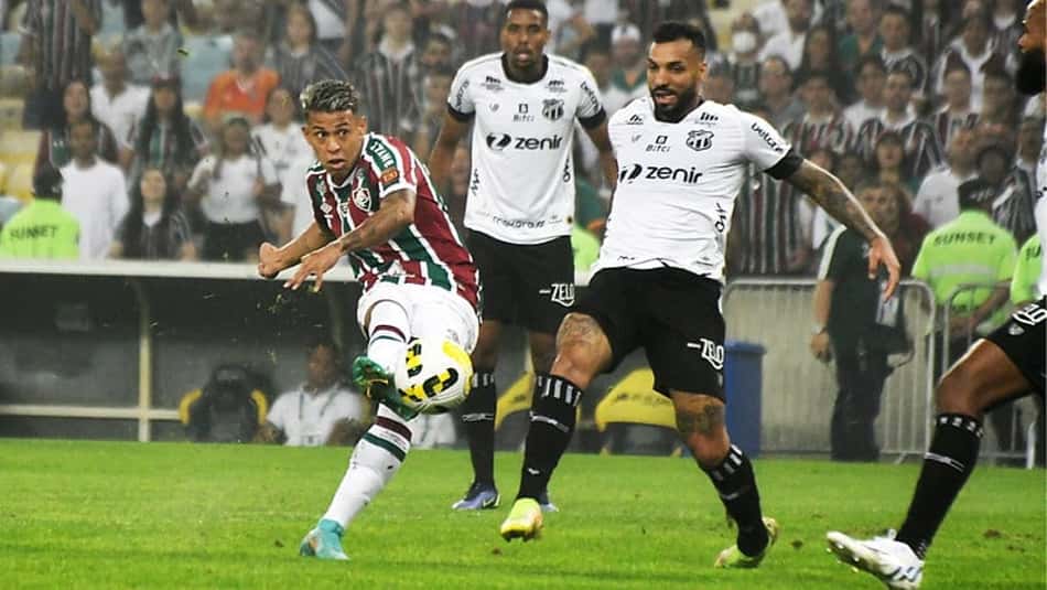 Após derrota contra o Flu, Ceará pode terminar rodada no Z4 do Brasileiro