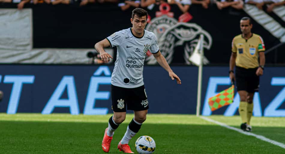 Com vitória em Itaquera, Corinthians quebra jejum de nove jogos sem vencer o Flamengo