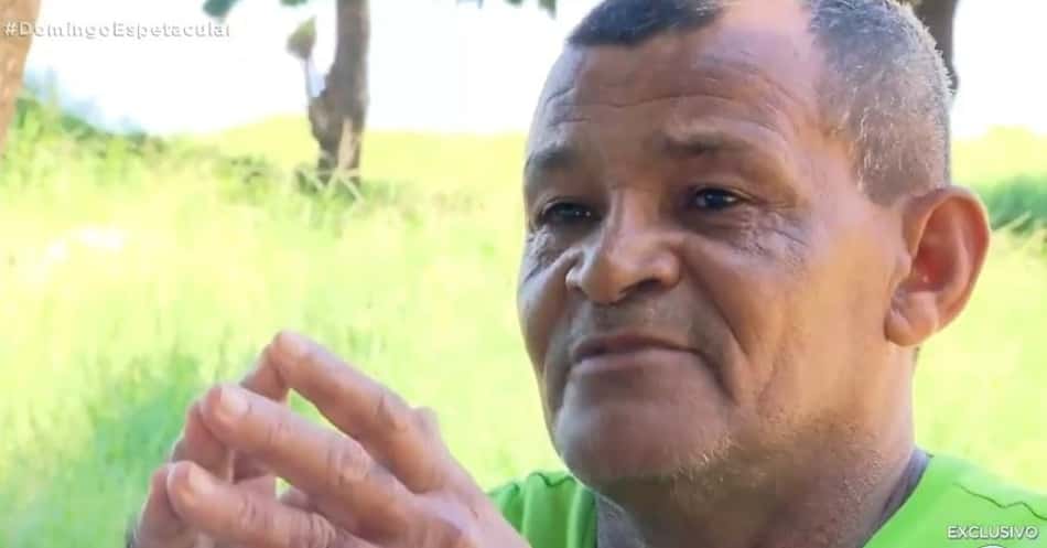 Pai do Luva de Pedreiro chora ao falar sobre multa de R$ 5 milhões: 'Allan Jesus não explicou nada'